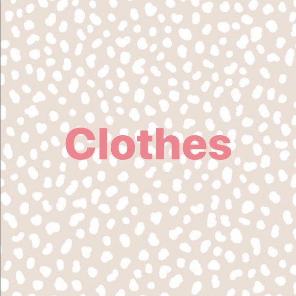 Clothing 🤍 - Picture 1 of 1